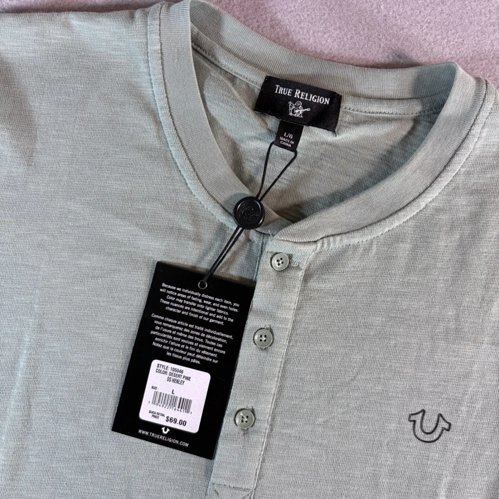 True Religion Mens SS Henley Shirt Desert Pine Green Large 105046 NWT